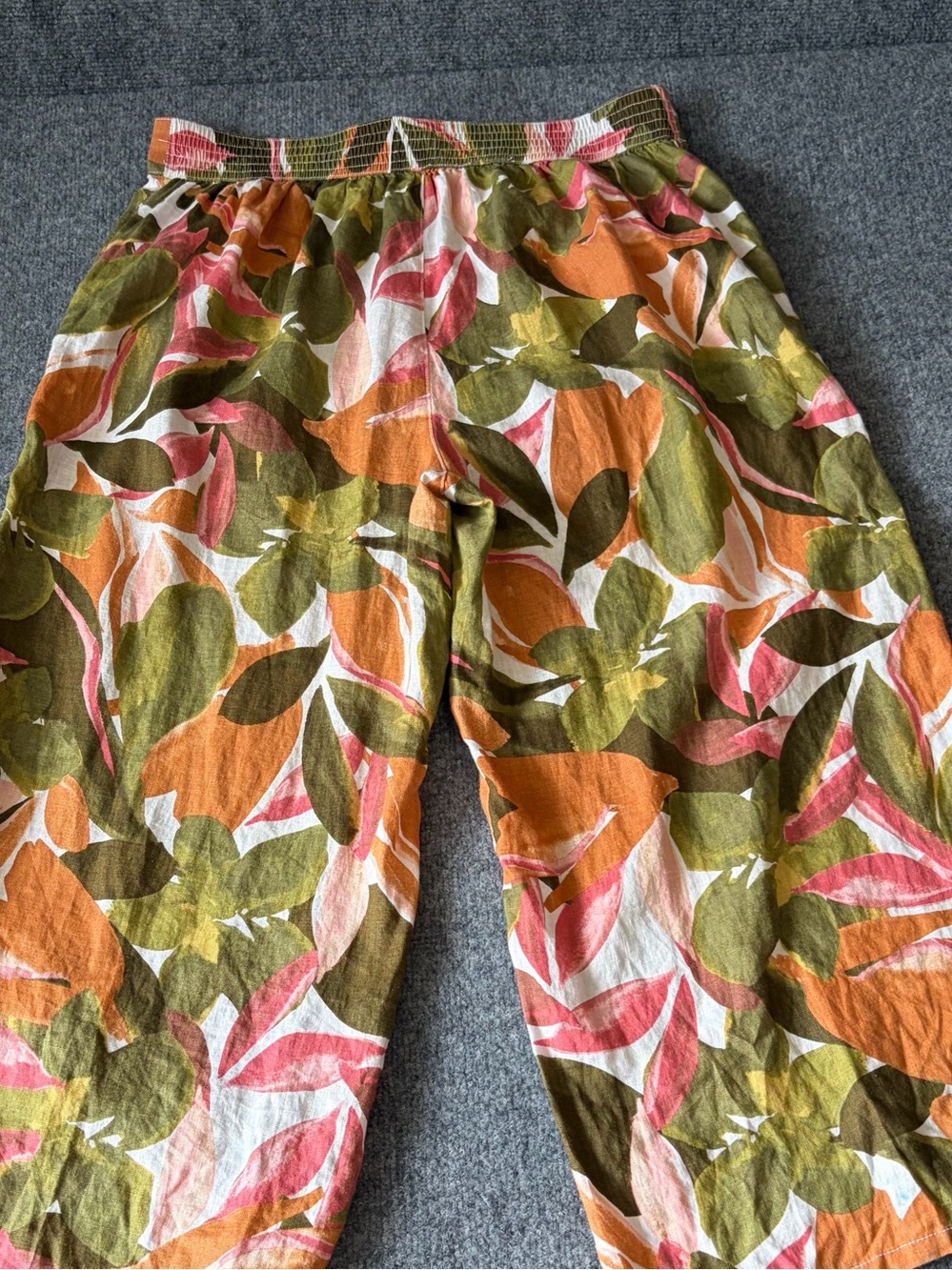 Tahari Olive, Orange & Pink Leaf-Print Wide-Leg Capris - Picture 5 of 12